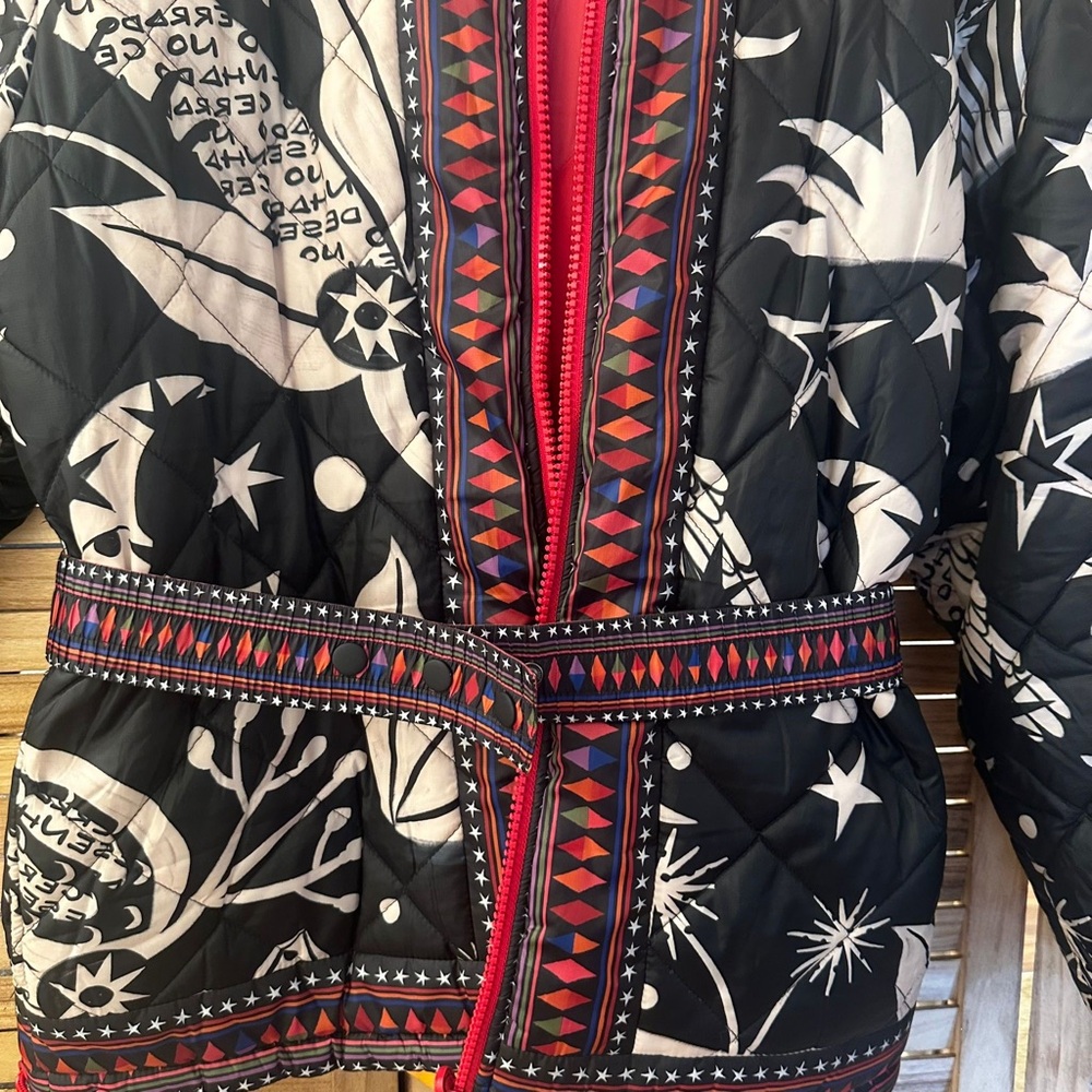 FARM Rio Cerrado Sky Reversible Puffer Jacket Black & White Rainbow M - Picture 8 of 16
